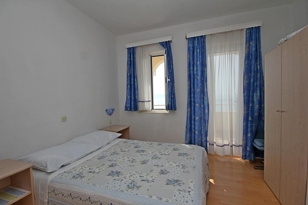 Apartments Adrion Drasnice Quarto foto